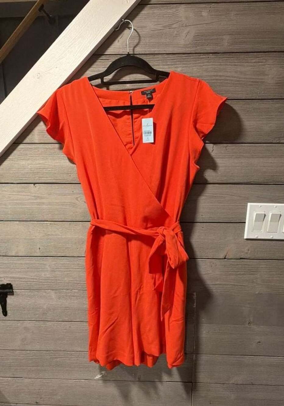 Ann Taylor Factory Wrap Romper Size 14P Orange Short Sleeve NWT